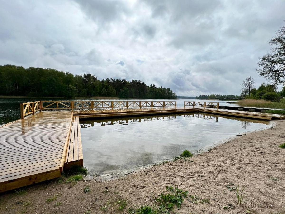 Caloroczne Domy Z Bala - Casa Del Czyzyk Serwy Экстерьер фото
