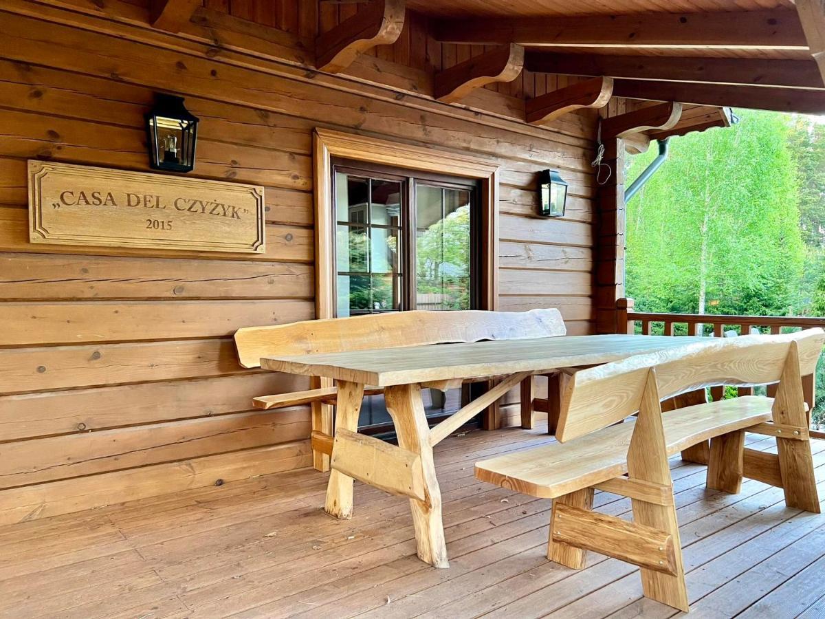 Caloroczne Domy Z Bala - Casa Del Czyzyk Serwy Экстерьер фото